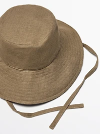Bucket hat with bow