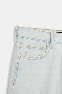 Z1975 MID-RISE RIPPED STRAIGHT JEANS