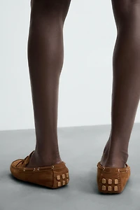 CASUAL LEATHER LOAFERS