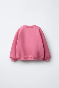 EMBROIDERED CAPYBARA AND HEART SWEATSHIRT