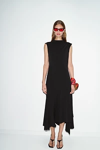 STRAPPY SANDALS