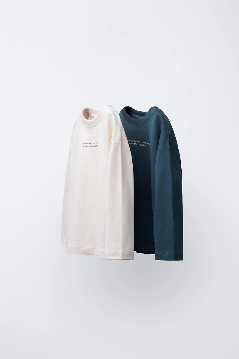 TWO-PACK OF LONG SLEEVE T-SHIRTS