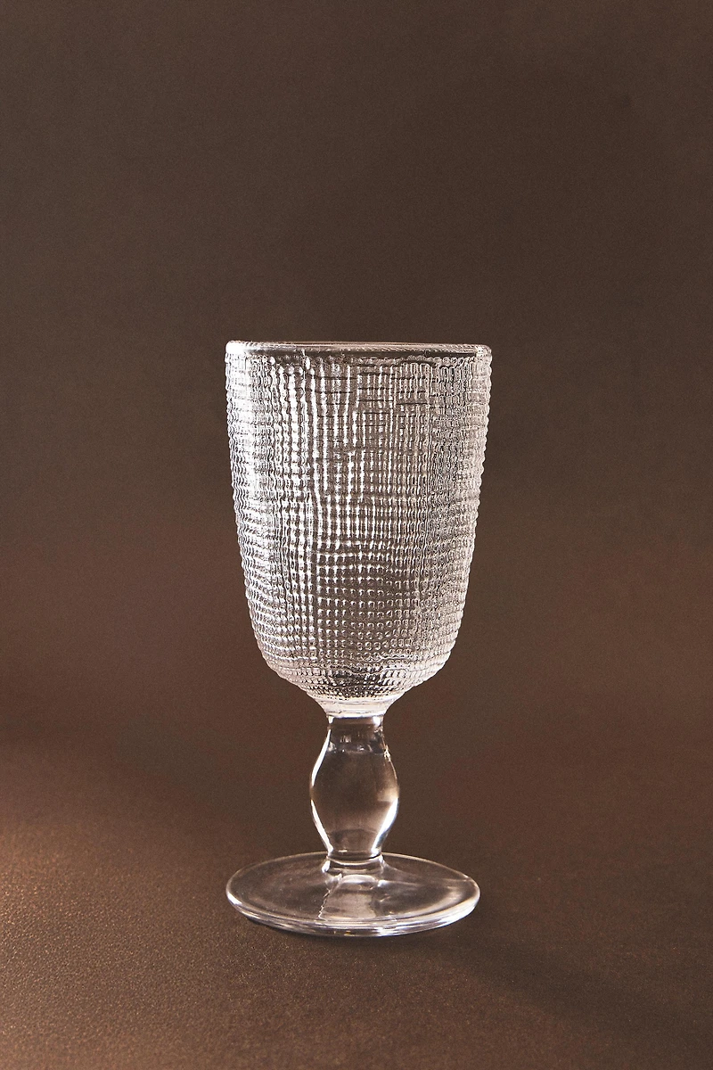 RAISED DESIGN WINE GLASS