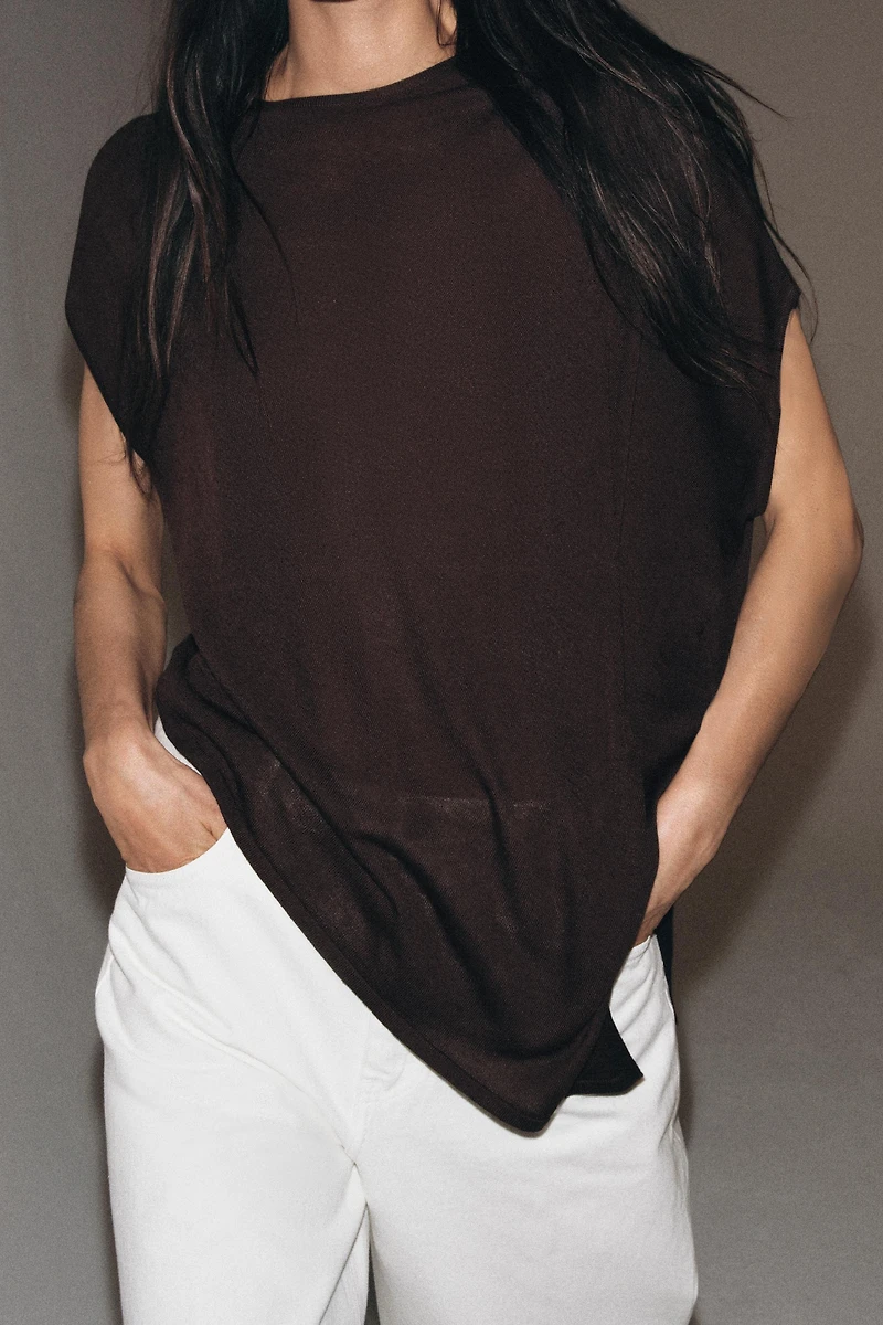 ASYMMETRIC KNIT JUMPER