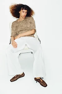 BOW-TIE CUT-OUT BALLET FLATS
