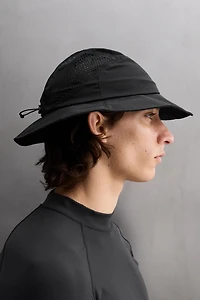 TECHNICAL BUCKET HAT