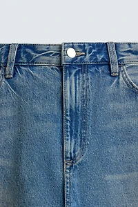 JEAN TAPERED WIDE FIT