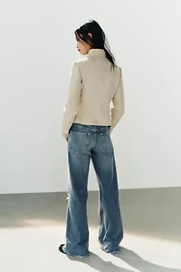 BUTTONED DOUBLE-BREASTED BLAZER