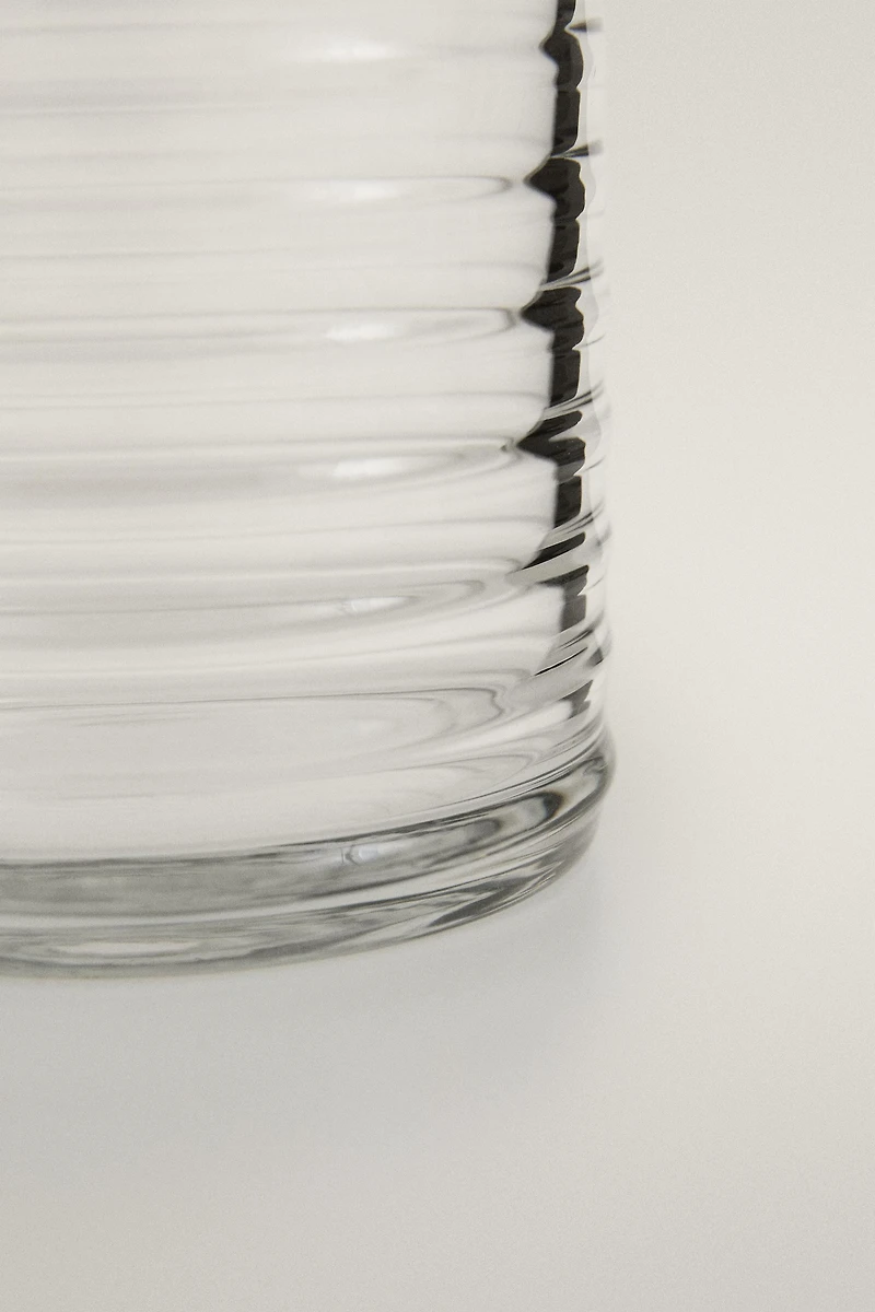 GLASS PITCHER WITH RAISED LINES