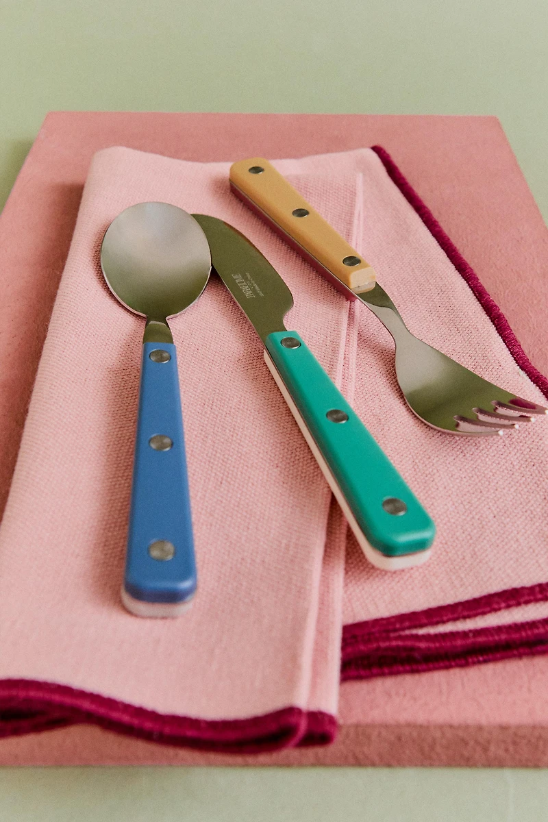 CHILDREN'S COLORED CUTLERY SET