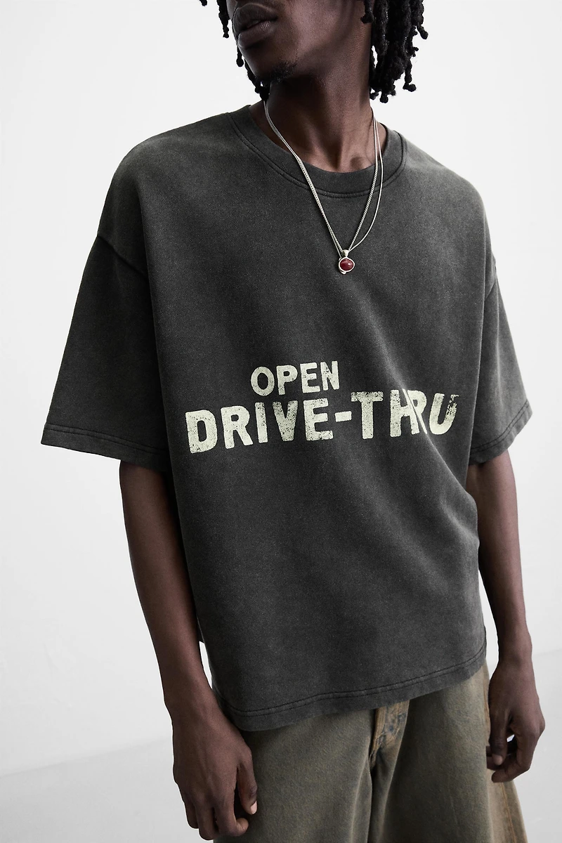 SWEAT DÉLAVÉ GRAPHIQUES IMPRIMÉS