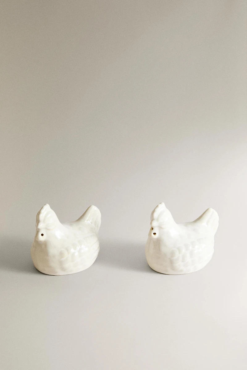 CHICKEN SALT AND PEPPER SHAKER SET