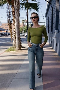 BOATNECK T-SHIRT