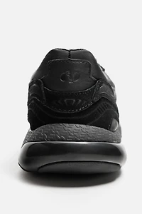 MONOCHROME SNEAKERS