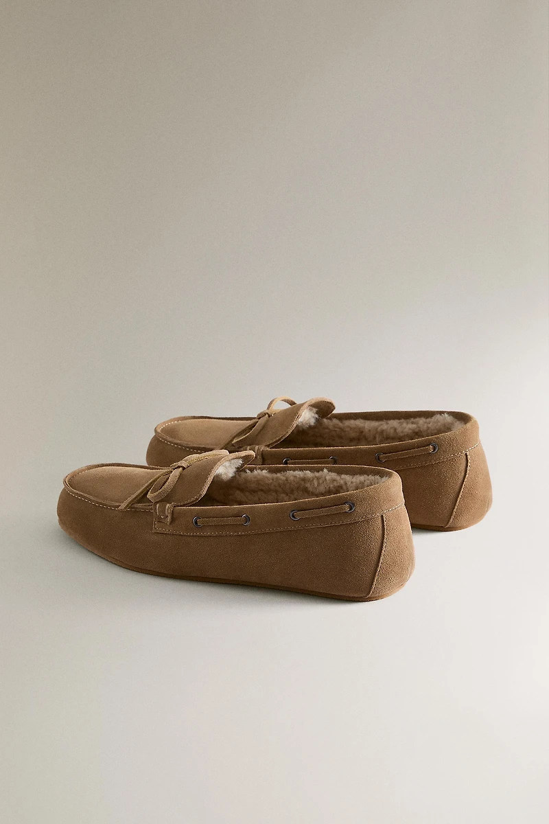 WARM LEATHER MOCCASINS