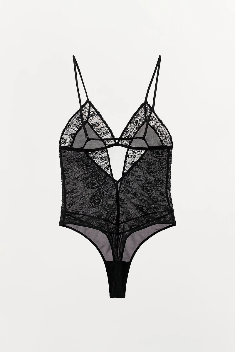 BODY EN DENTELLE PLISSÉ BRODERIES FLEURS