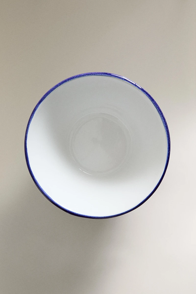 STONEWARE SALAD BOWL WITH CONTRASTING RIM