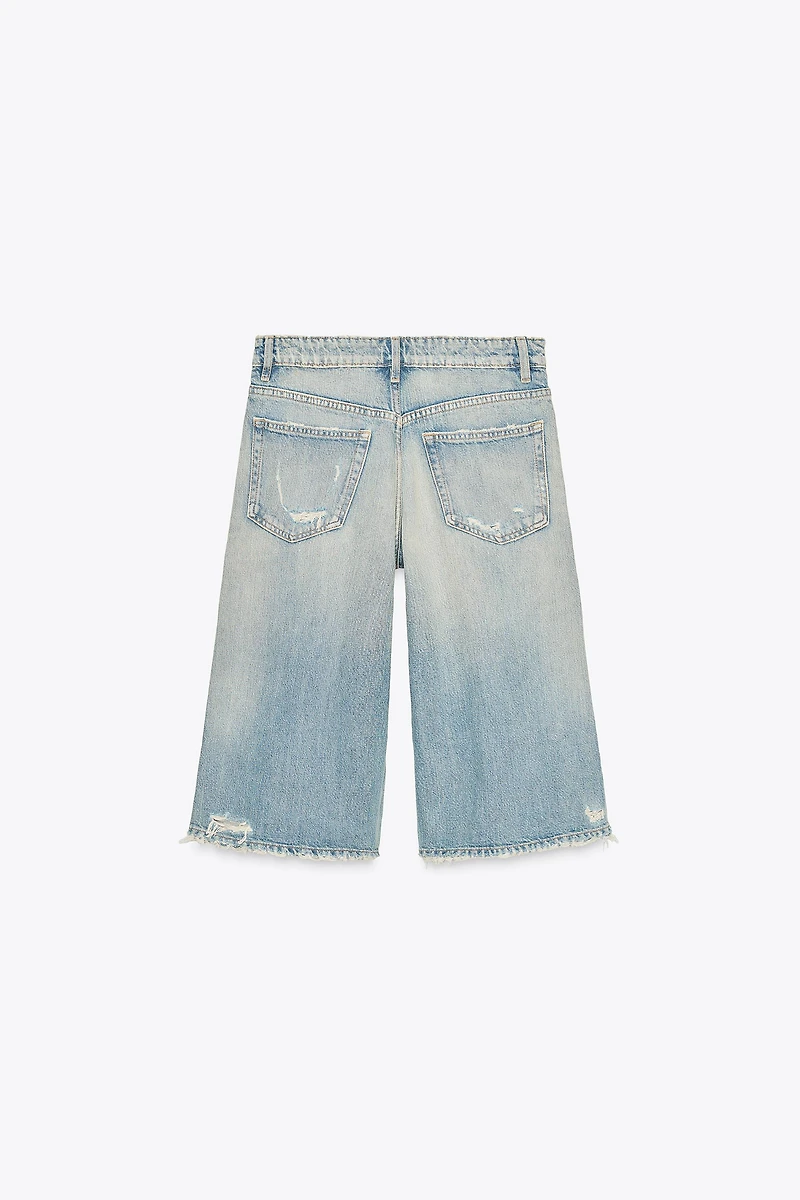 BERMUDA-SHORT BAGGY EN JEAN TRF DÉCHIRÉ