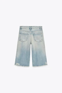 BERMUDA-SHORT BAGGY EN JEAN TRF DÉCHIRÉ