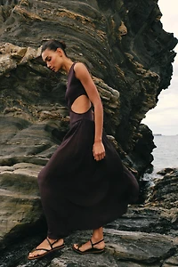 CUT OUT KNIT DRESS