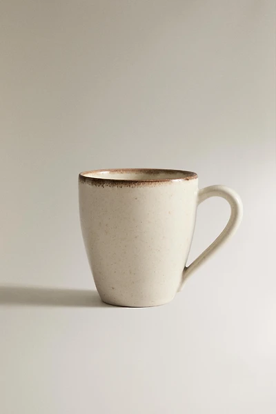 STONEWARE MUG