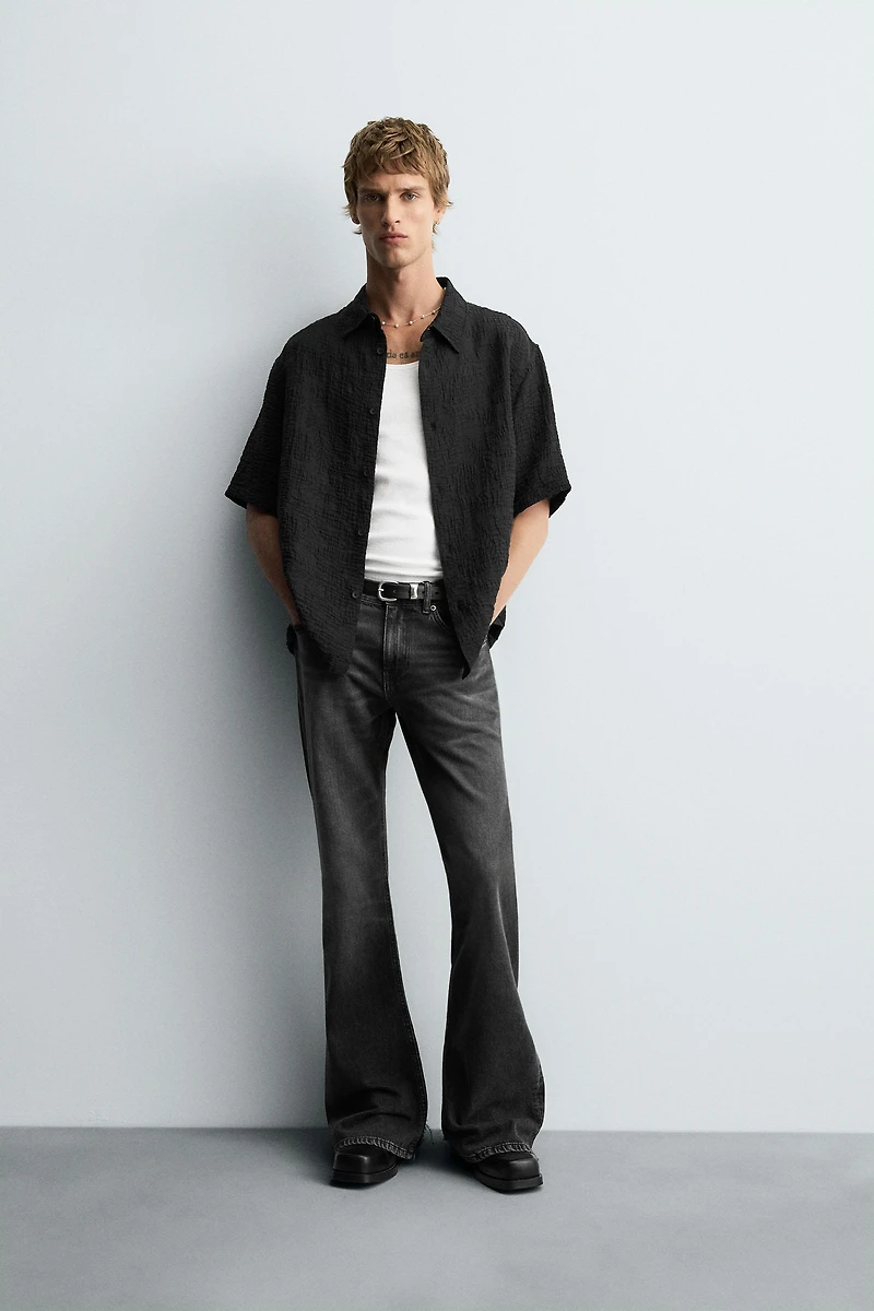FLOWY TEXTURED SHIRT