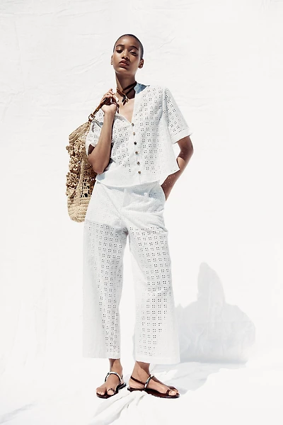 PANTALON JUPE-CULOTTE BRODERIES AJOURÉES