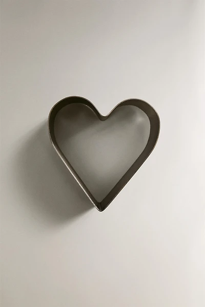 HEART COOKIE BAKING MOULD
