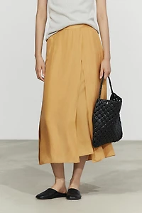 Total look 100% silk flowing midi skirt