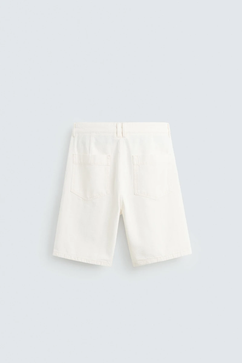 RELAXED FIT PLEATED BERMUDA SHORTS