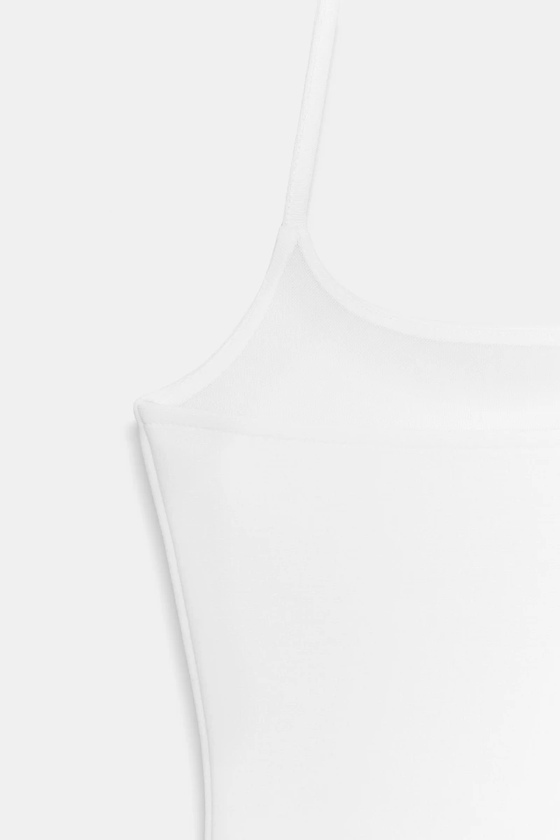 TOP HALTER EN MAILLE STRETCH