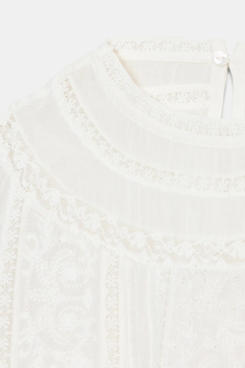 ZW COLLECTION EMBROIDERED SLEEVELESS TOP