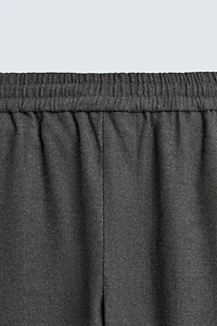 RELAXED FIT TEXTURED PANTS