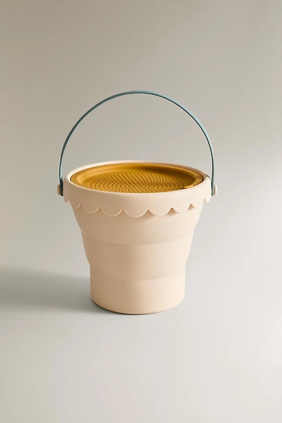 KIDS' SILICONE BEACH BUCKET TOY