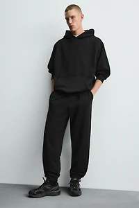 RELAXED FIT JOGGING PANTS