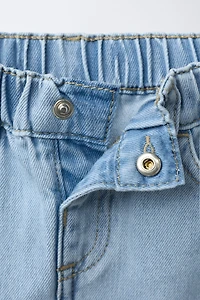 RUFFLED DENIM SHORTS