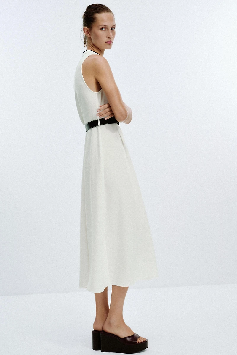 BELTED CONTRAST TRIM MIDI DRESS