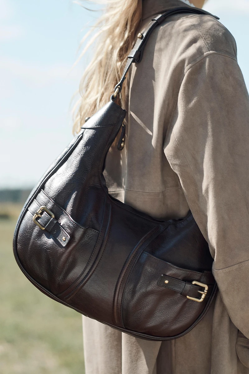 LEATHER SHOULDER BAG LIMITED EDITION