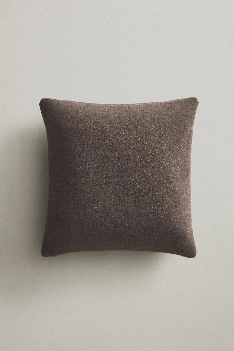 HOUSSE DE COUSSIN EN LAINE