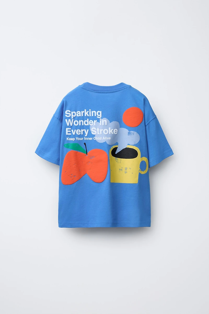 T-SHIRT À POMME EN RELIEF