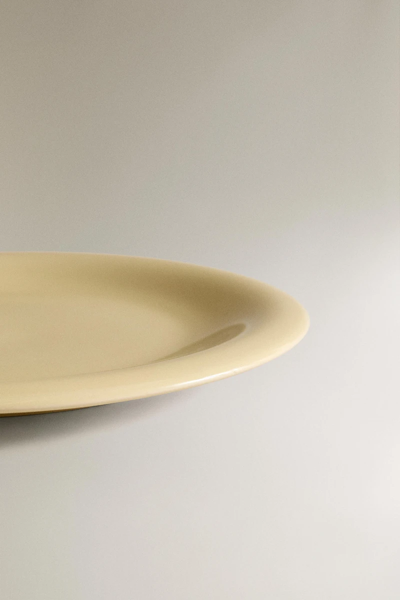 ENAMELLED STONEWARE DINNER PLATE