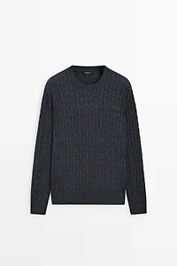 Cable knit round neck sweater