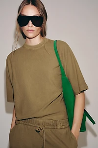 WASHED EFFECT SHORT SLEEVE T-SHIRT