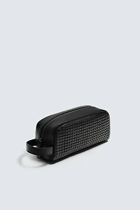 WOVEN TOILETRY BAG