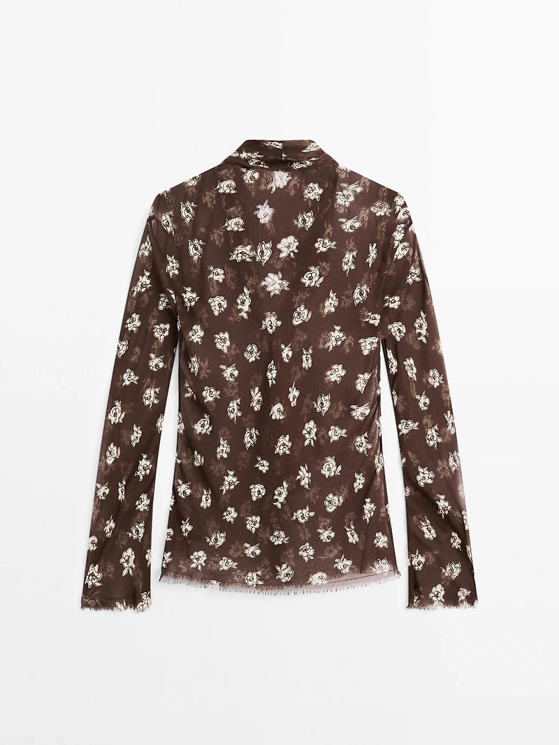 Flowing shirt with scarf collar
