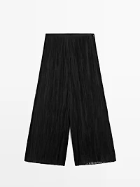 Pleated wide-leg trousers