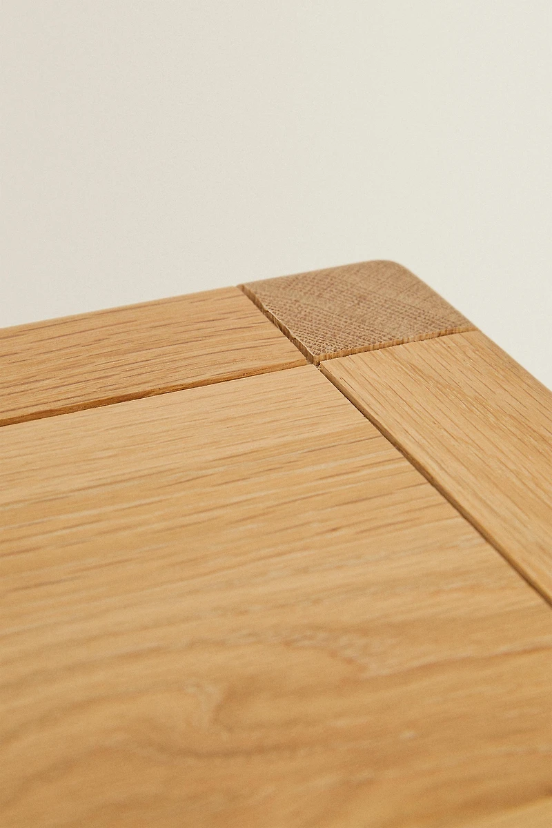 TABLE DE CHEVET EN CHÊNE AVEC TIROIR