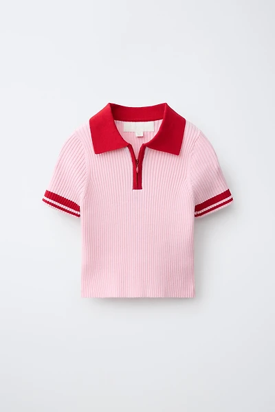 POLO CÔTELÉ À ZIP ET CONTRASTE