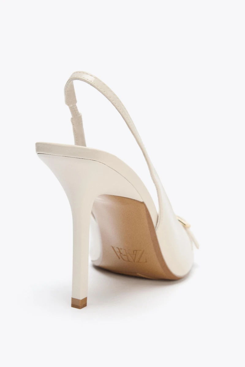 HEELED BUCKLE SANDALS