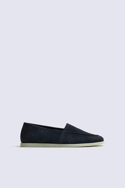 CASUAL LEATHER LOAFERS